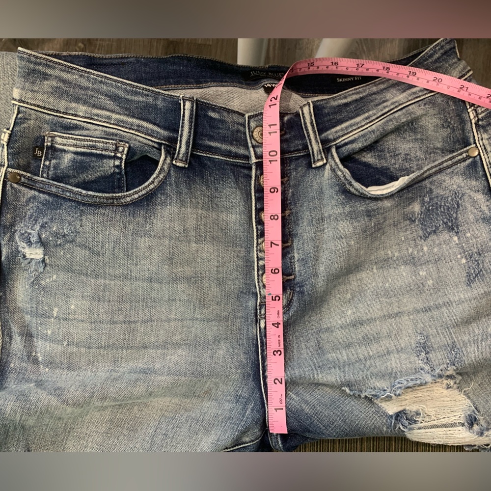 Judy Blue Distressed 14W Skinny Jeans with Button Fly Distressed grunge - Picture 11 of 12